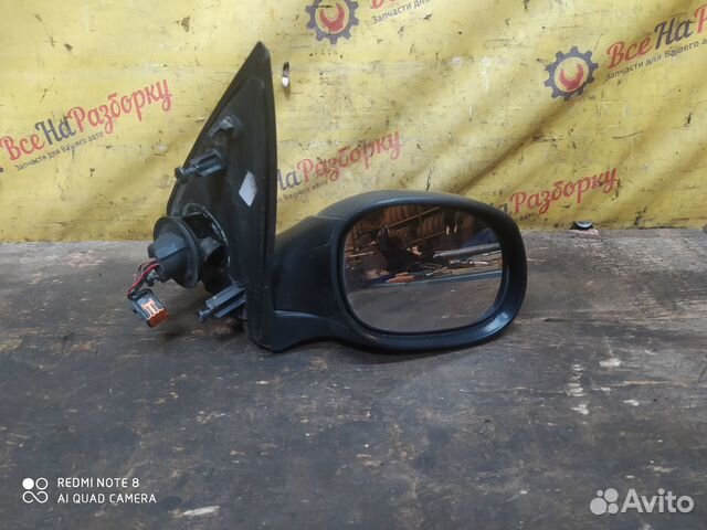 Зеркало правое (электрическое) Peugeot 206