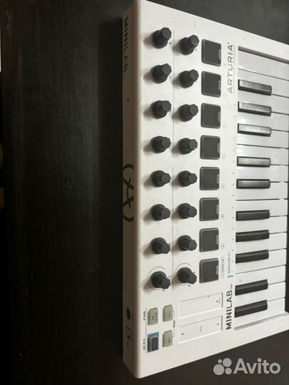 Midi клавиатура arturia minilab mk2