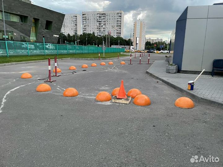 Бетонные полусферы
