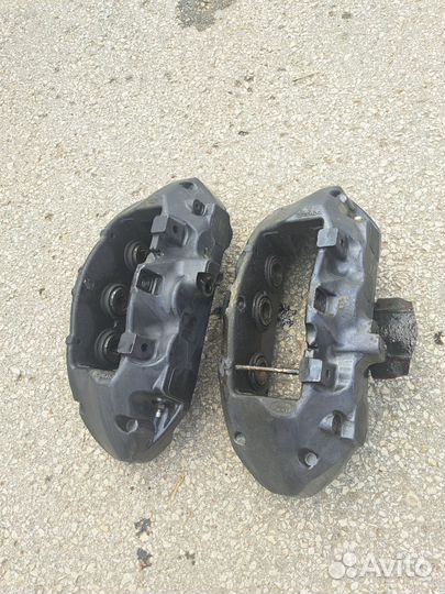 Комплект супортов Range Rover Цена за комплект