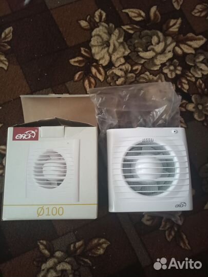 Вентилятор вытяжной 100