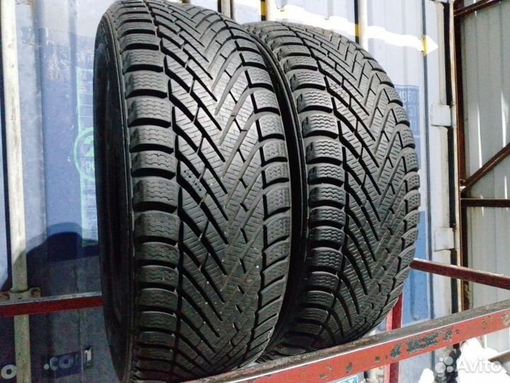 Pirelli Winter Cinturato 205/55 R16 99T
