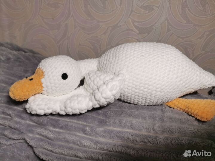 Гусёнок ручной работы