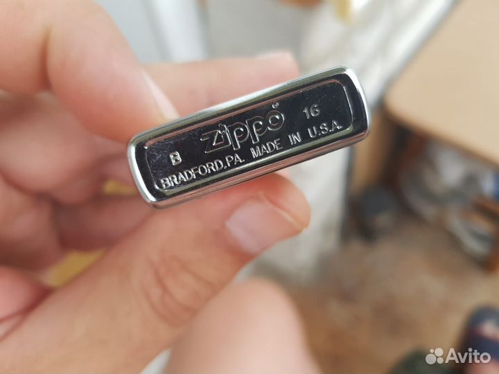 Зажигалка zippo