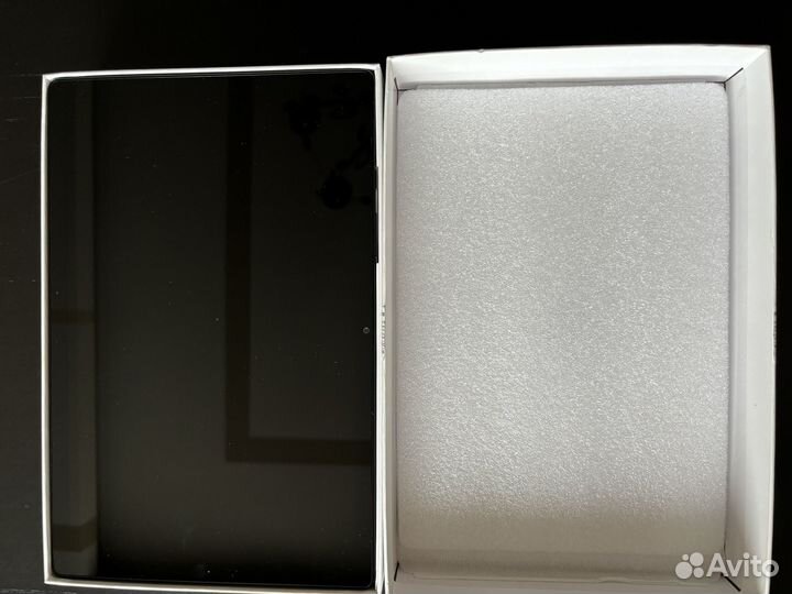 Планшет Samsung Galaxy tab А8 заводской