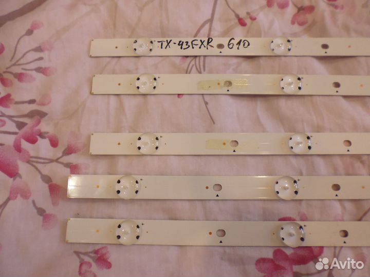 Подсветка от Panasonic TX-43FXR610