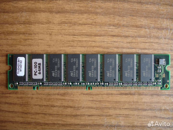 Память 64MB DDR PC-100 AM1 73.62423.841 M1A0162
