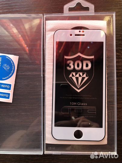 Защитное стекло на iPhone 7,8