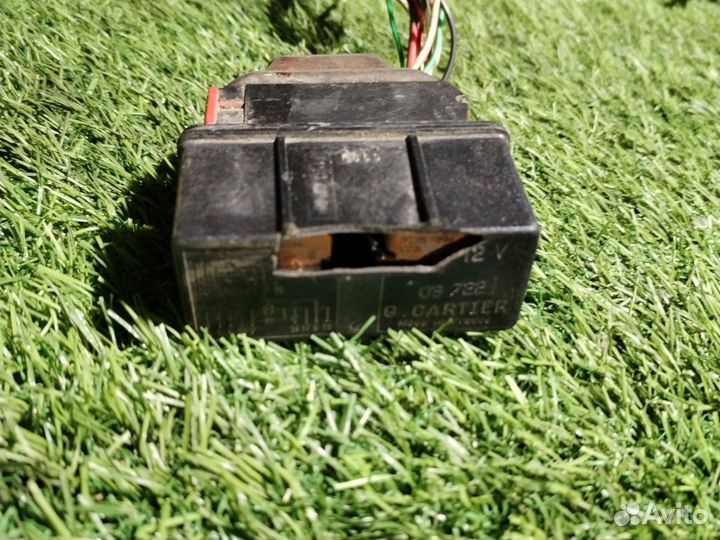 Реле бензонасоса дефект Peugeot 306