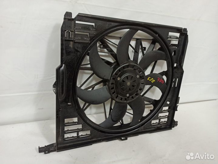 Вентилятор охлаждения радиатора BMW 5-серия F10