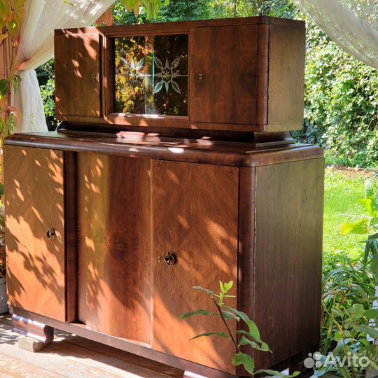 Старинный буфет
