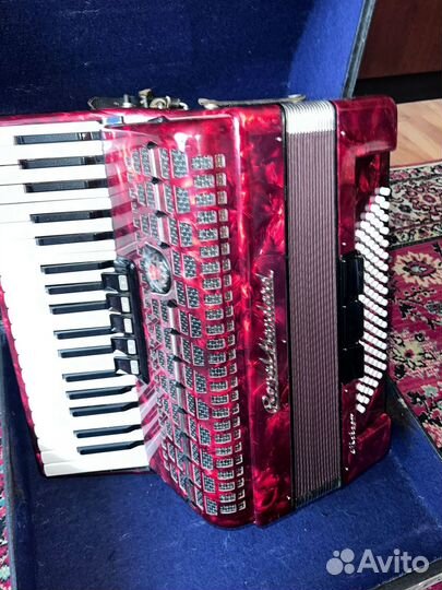 Аккордеон Royal Standard