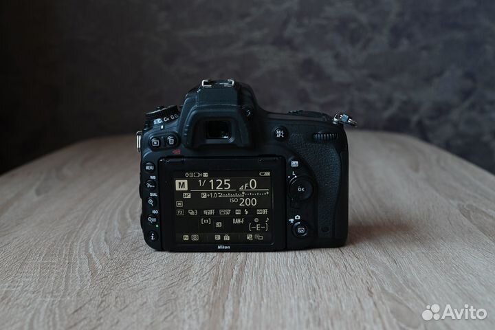 Nikon D750 Kit 24-85mm