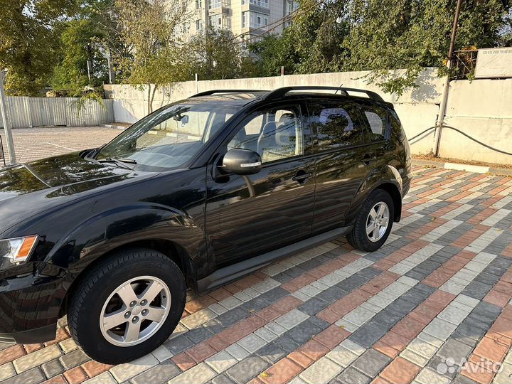 Mitsubishi Outlander 2.0 CVT, 2011, 133 000 км