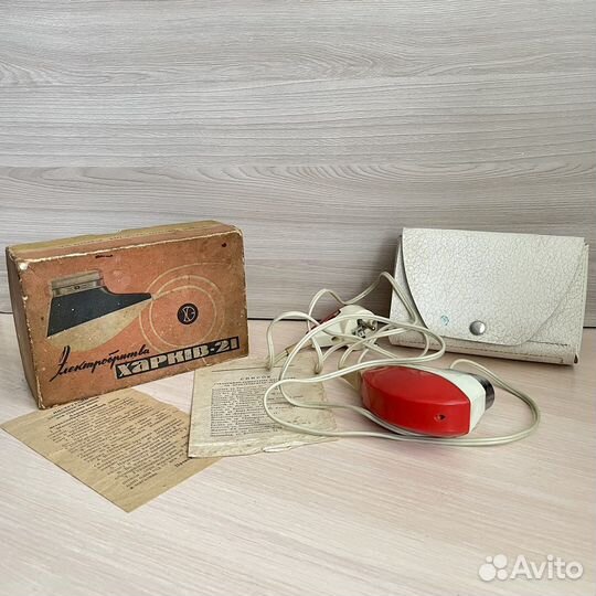 Электробритва Харьков 21 (ссср, 1970)