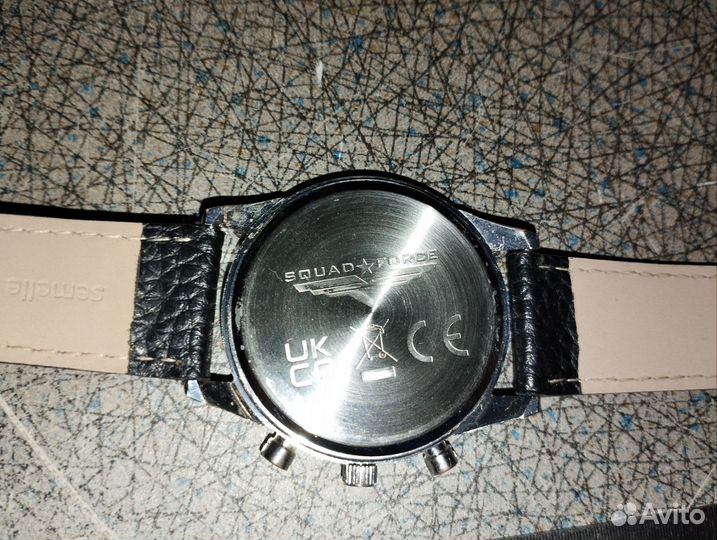 Часы кварцевые