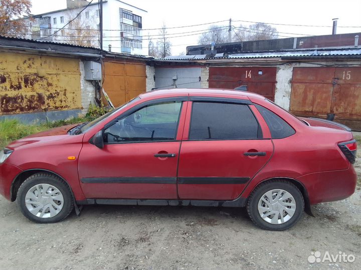 LADA Granta 1.6 МТ, 2012, 183 000 км