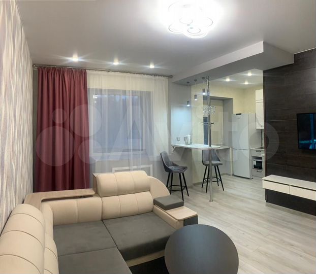 2-к. квартира, 42 м², 2/4 эт.