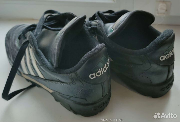 Кроссовки Adidas