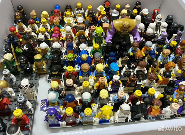 Армия лего человечков lego minifigures