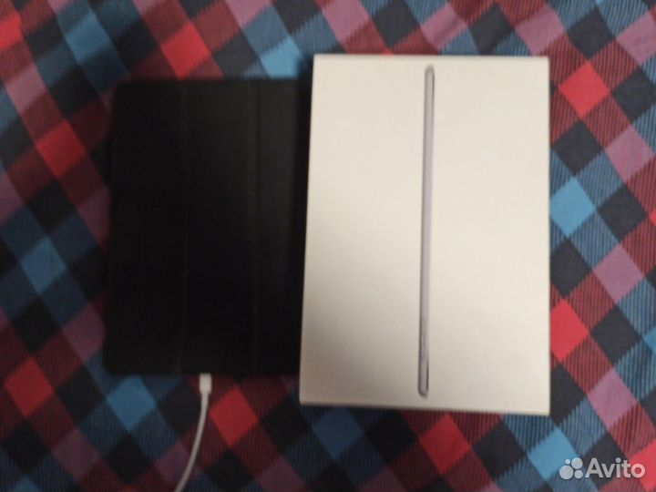 iPad mini 4