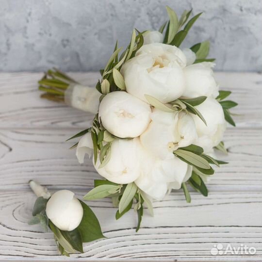 Свадебный букет из пионов