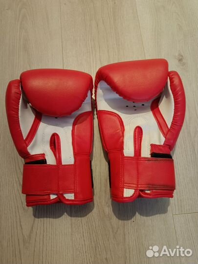 Боксерские перчатки 2 пары