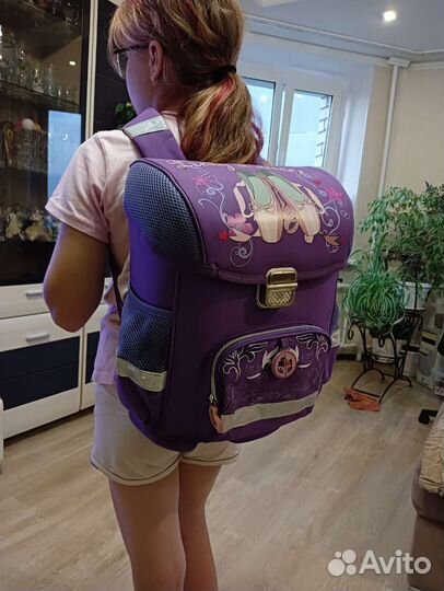 Школьный рюкзак