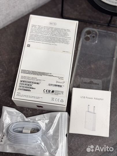 iPhone 11, 64 ГБ