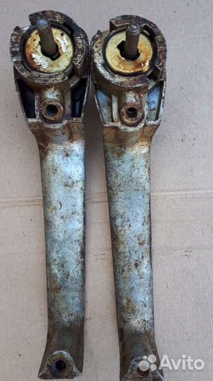 Ручка двери наружн. Урал к-кт из 2х шт