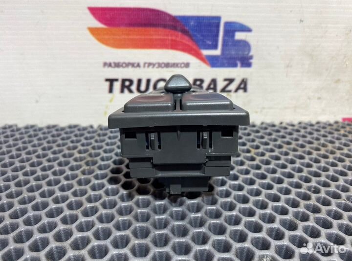 Блок управления стеклоподъемниками