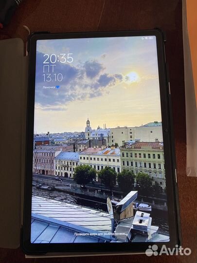 Планшет новый