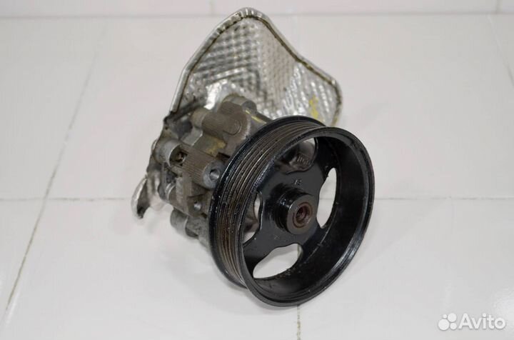 Насос гур Chrysler Town&Country 5 2007+