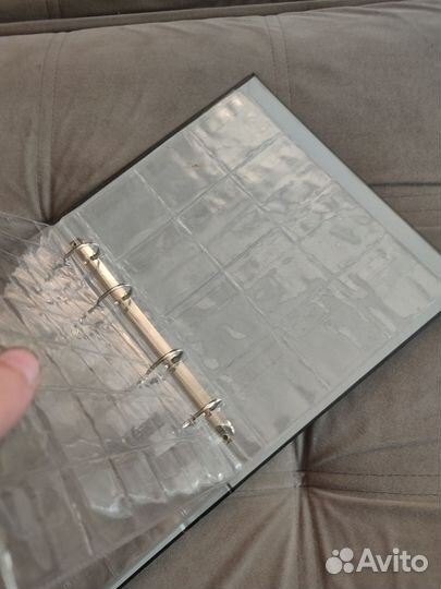 Коллекционный альбом для монет