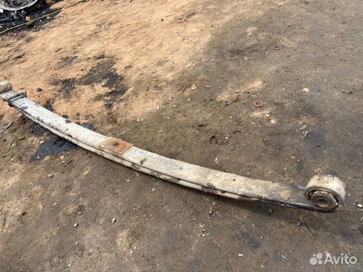 Передняя рессора. Scania P094Cb6X4Hz260