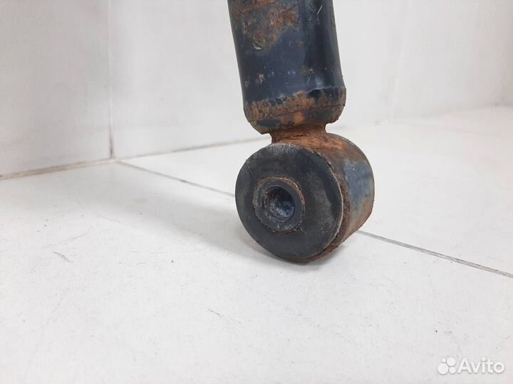 Амортизатор задний Mitsubishi Outlander GF 2012