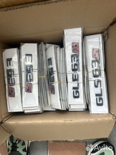 Шильдики mercedes amg