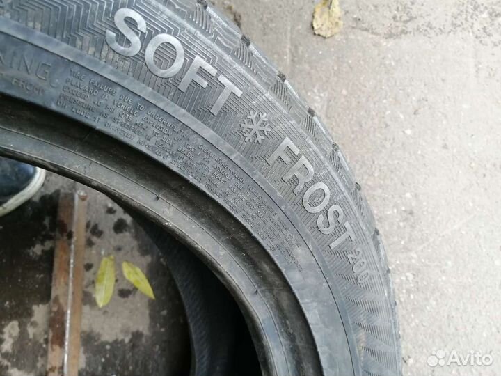 Gislaved Soft Frost 200 225/50 R17
