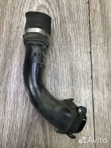 Патрубок интеркулера Opel Zafira B минивэн Z19DTH