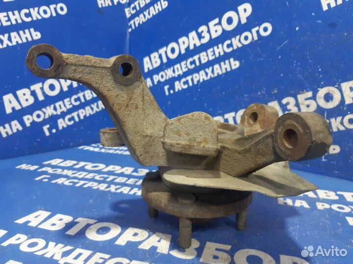 Передний левый поворотный кулак Chevrolet Aveo