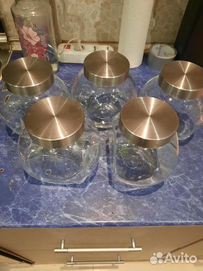 Банки для хранения сыпучих продуктов