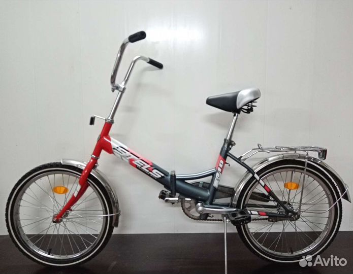 Stels Pilot 410