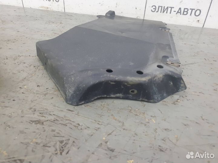 Пыльник днища Mercedes W212 E