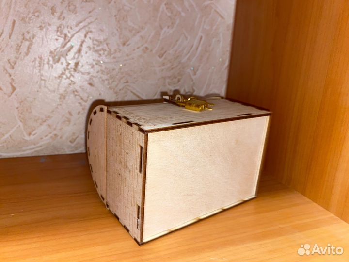 Сундук для денег, подарок