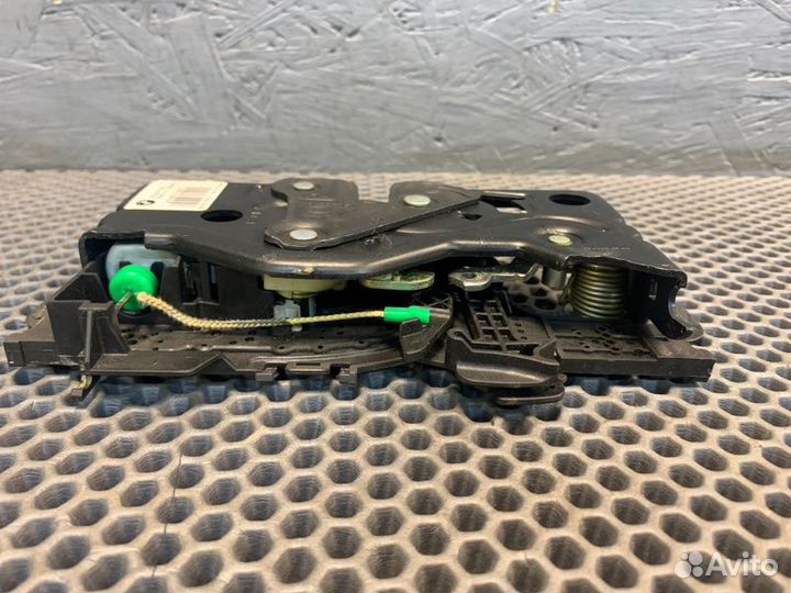 Замок багажника Bmw X7 G07 M-pack B57D30 2020