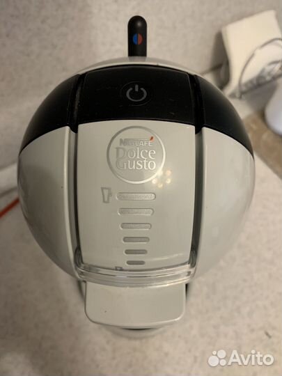 Кофеварка капсульная dolce gusto