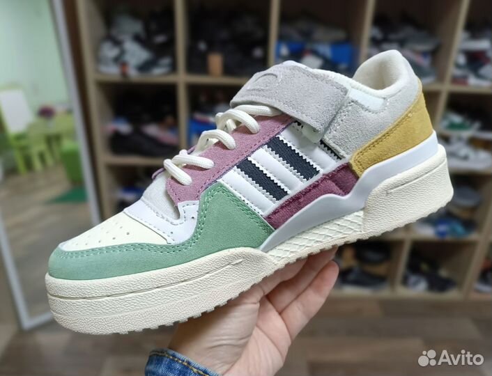 Кроссовки женские Adidas Forum 37-41