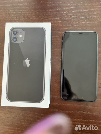 iPhone 11, 64 ГБ