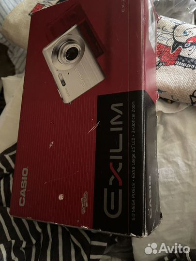 Фотоопорат exilim EX-z60