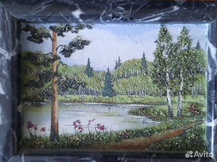 Панно из камня